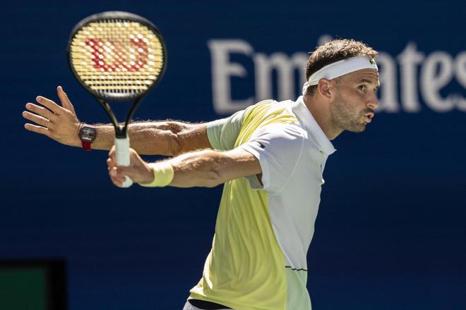 鲜明对比 鲜明对比