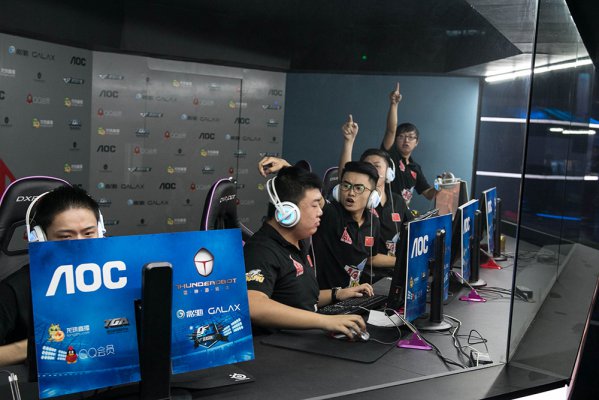 他的成长速 他的成长速