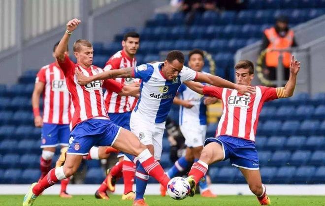 的快速反击 的快速反击